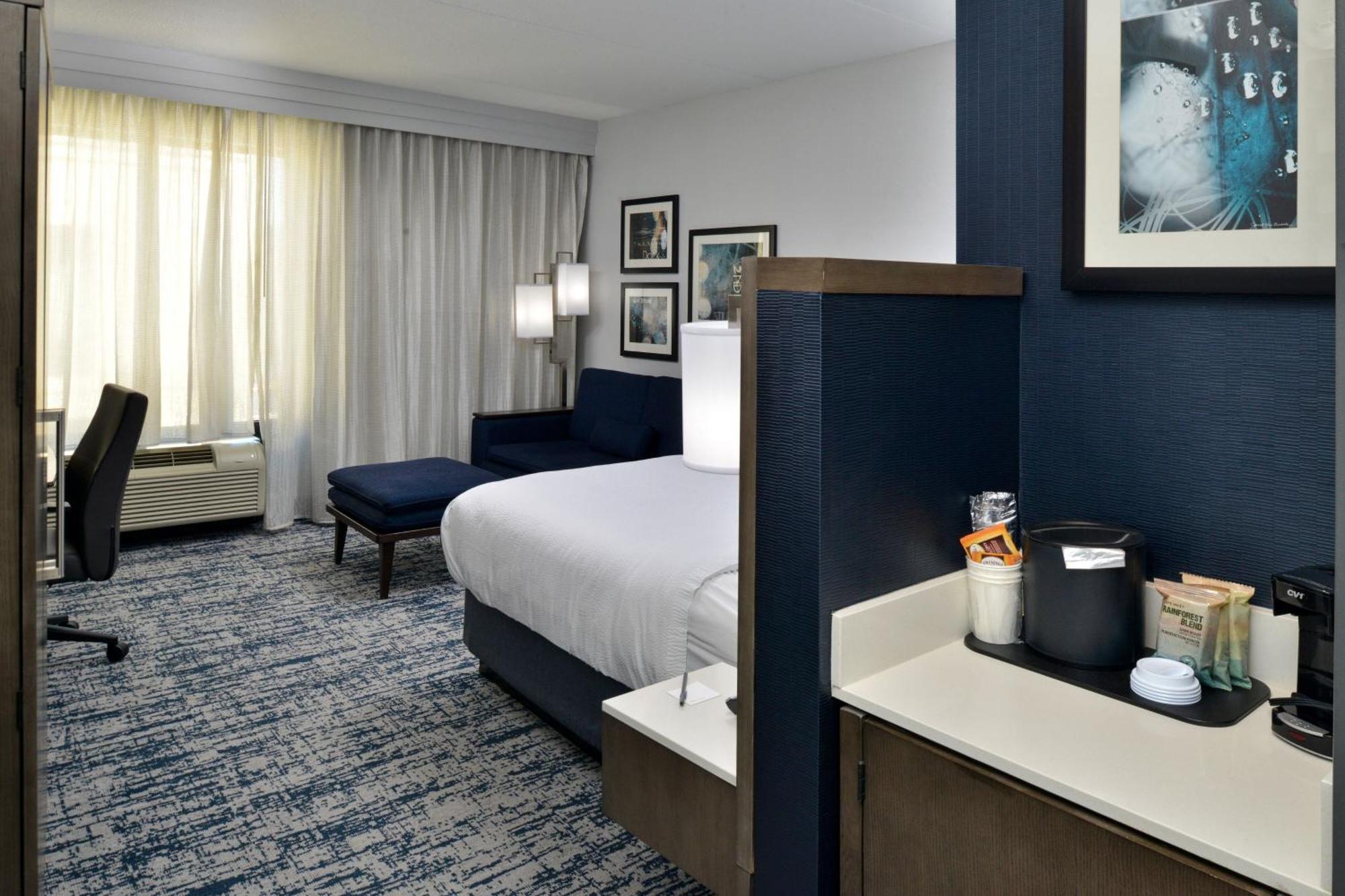 Hotel Courtyard By Marriott Wilmington Downtown/Historic District Zewnętrze zdjęcie